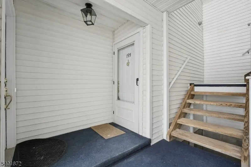 195 Alexandria Way, Bernards Twp., NJ 07920