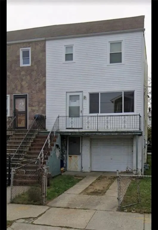 7211 Burchell AVE, Arverne, NY 11692