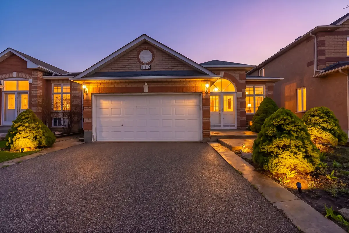 112 Cresthaven RD, Brampton, ON L7A 1H8