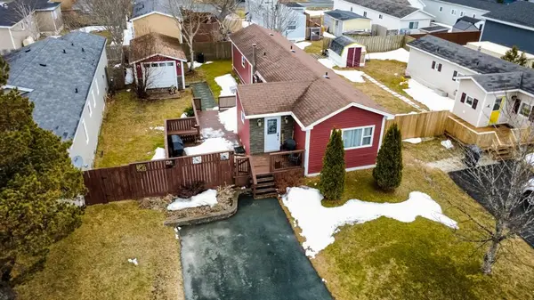 12 Pinegrove Drive, Paradise, NL A1L 1B7
