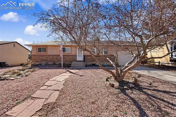 4090 Sod House TRL, Colorado Springs, CO 80917