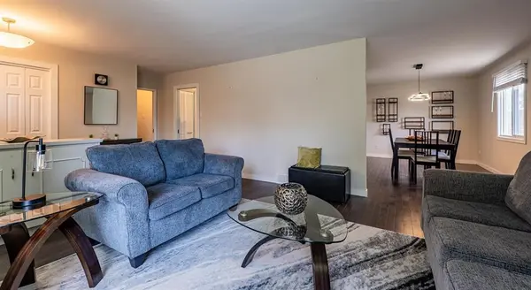 312 Thompson DR, Winnipeg, MB R3J 3E4