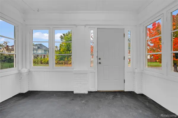 708 Webb ST, Detroit, MI 48202