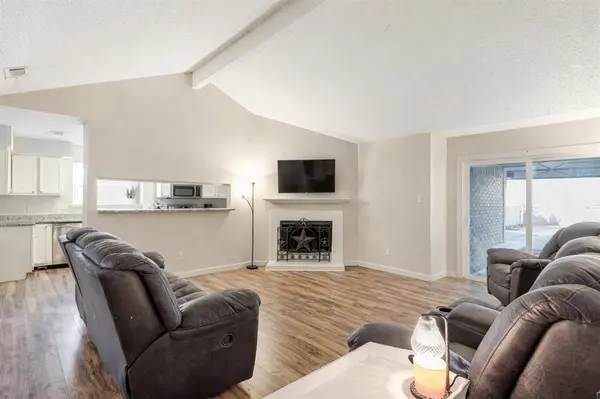 317 Stillmeadow Drive, Garland, TX 75040