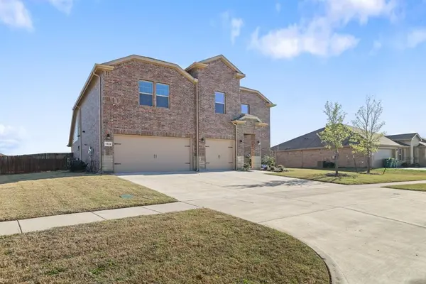 1322 Greenfield Drive, Cedar Hill, TX 75104