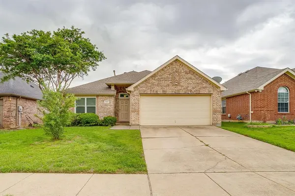 620 Horn Street, Crowley, TX 76036