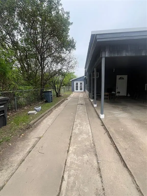 5712 Whittlesey Road, Fort Worth, TX 76119