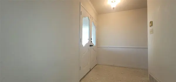 5624 Woodway Drive, Fort Worth, TX 76133