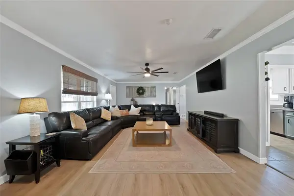 103 Willow Lake Lane, Crandall, TX 75114