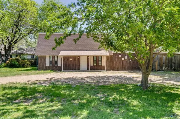 626 Arawe Circle W, Irving, TX 75060