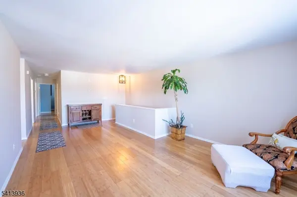 14 Jessica Ln, Dover Town, NJ 07801