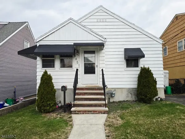 451 Wilson Ave, Lyndhurst Twp., NJ 07071