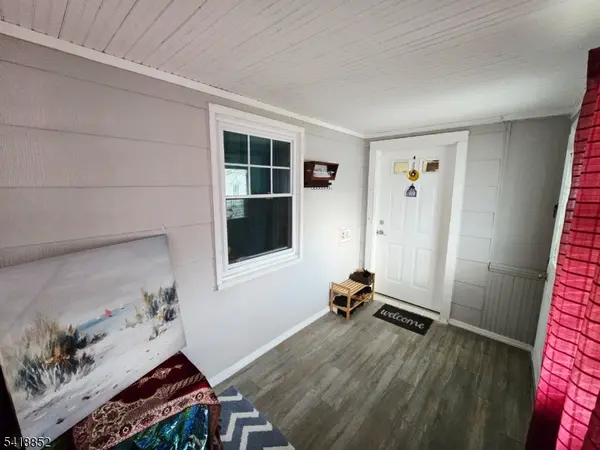 451 Wilson Ave, Lyndhurst Twp., NJ 07071