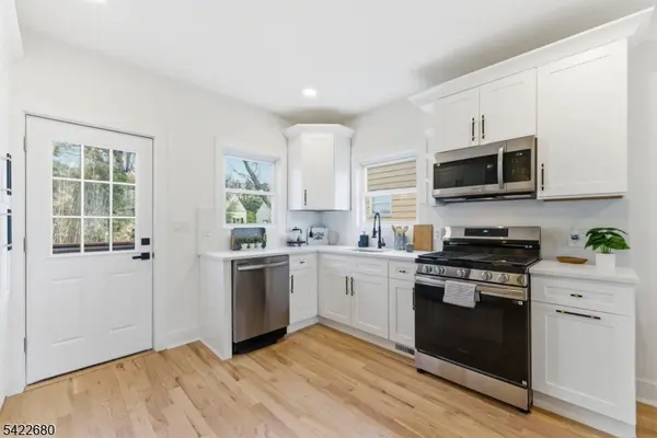 304 Delawanna Ave, Clifton City, NJ 07014