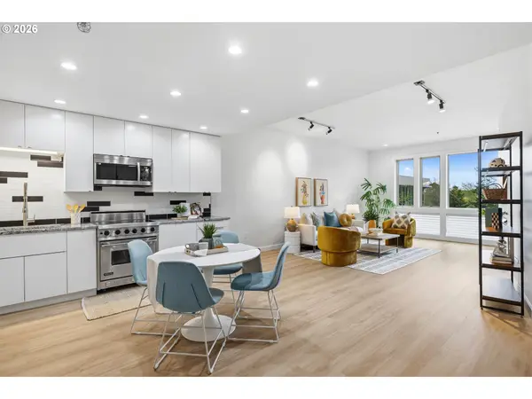 12600 SW CRESCENT ST #206, Beaverton, OR 97005