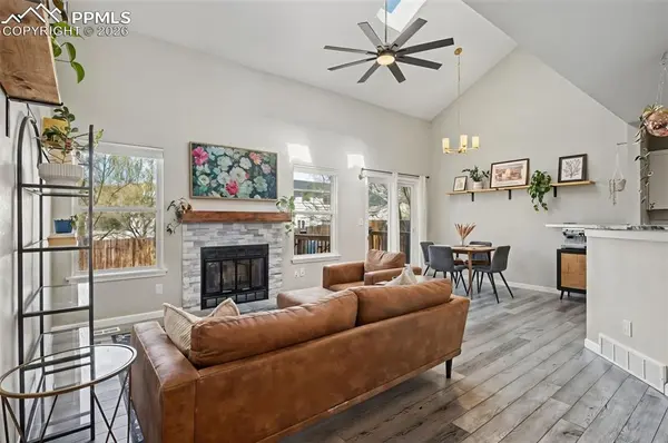 8230 Steadman DR, Colorado Springs, CO 80920