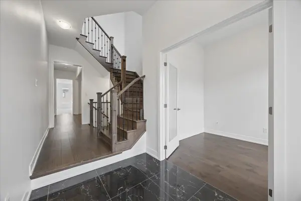 263 Factor ST, Vaughan, ON L4H 5C1