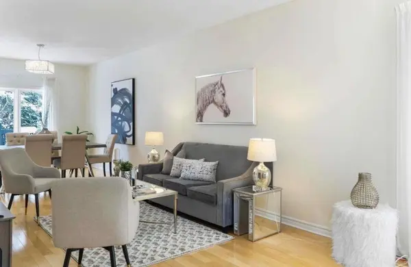 25 Ennis CT, Richmond Hill, ON L4S 1B3