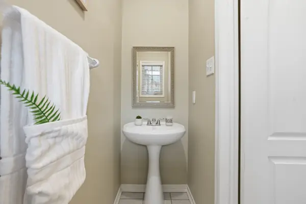 2665 Thomas ST #38, Mississauga, ON L5M 6G4