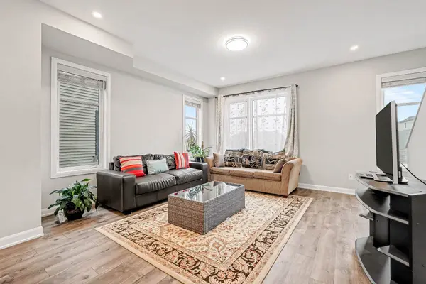 1119 Speedvale CT, Kanata, ON K2T 0P5