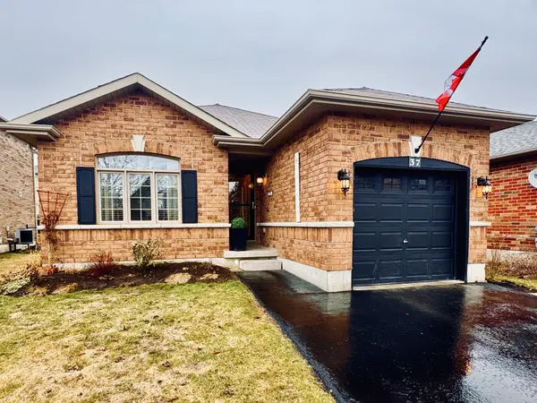 37 White Hart LN, Trent Hills, ON K0L 1Y0