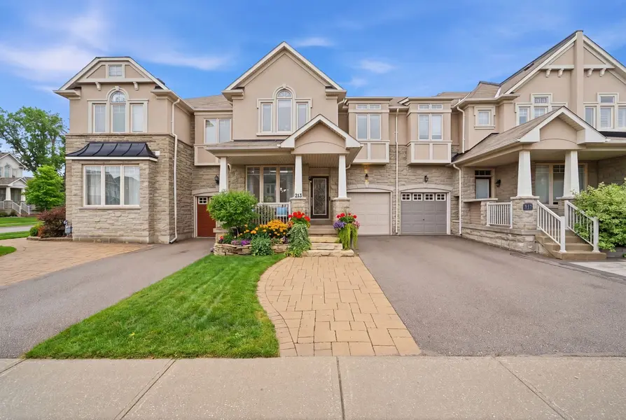 213 Shirrick DR, Richmond Hill, ON L4E 4Y4