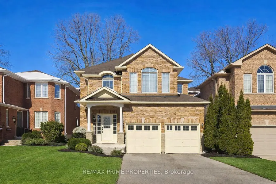 22 Waymount AVE, Richmond Hill, ON L4S 2G5