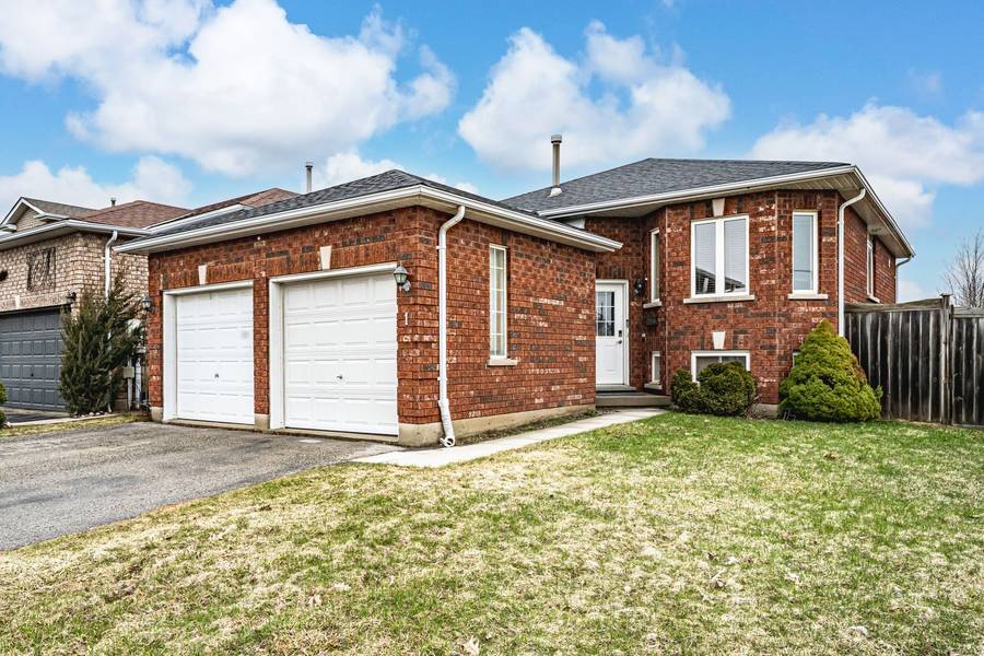 1 Michael CRES, Barrie, ON L4M 6Y9