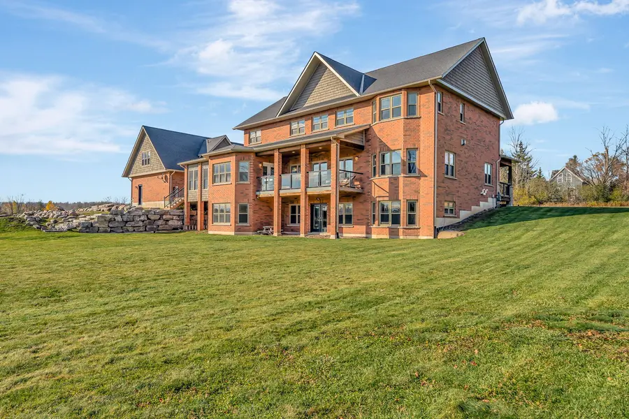 73 Maple Ridge DR, Kawartha Lakes, ON K0L 2W0