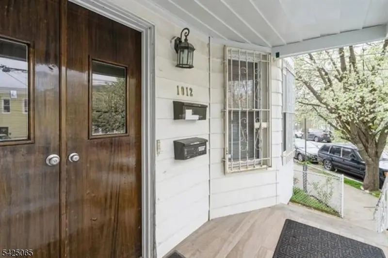 1012 Paterson Plank Rd, North Bergen Twp., NJ 07047