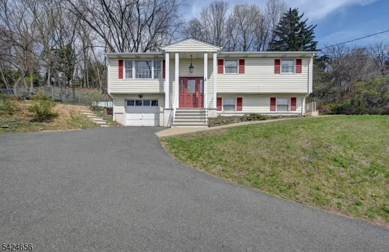 1006 Black Oak Ridge Rd, Wayne Twp., NJ 07470