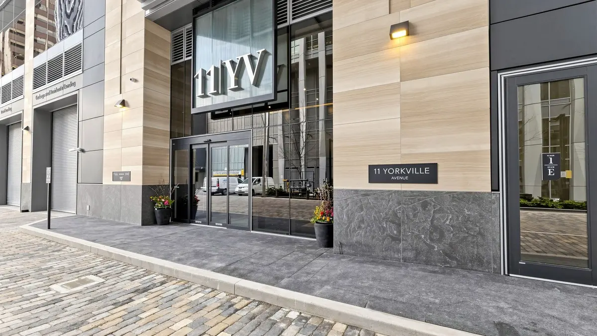 11 Yorkville AVE #5903, Toronto C02, ON M4W 0B7