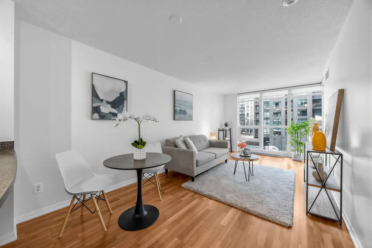 231 Fort York BLVD #306, Toronto C01, ON M5V 1B2