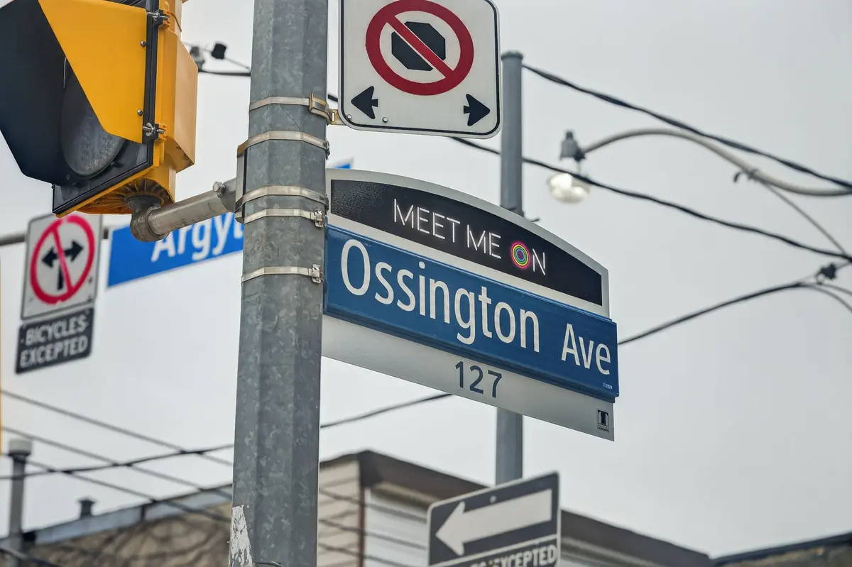 109 Ossington AVE #322, Toronto C01, ON M6J 0G1
