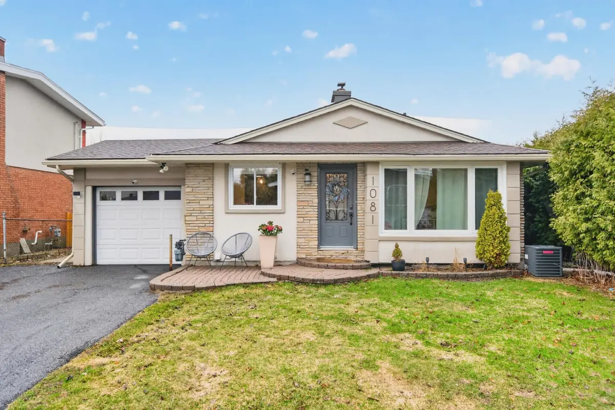 1081 Foley AVE, Elmvale Acres And Area, ON K1G 2R4