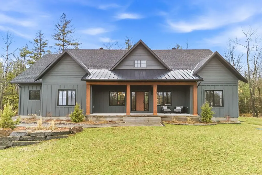 338A Norton RD, Greater Madawaska, ON K0J 1H0