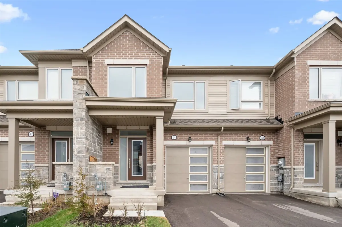 44 Edminston DR, Centre Wellington, ON N1M 0J1