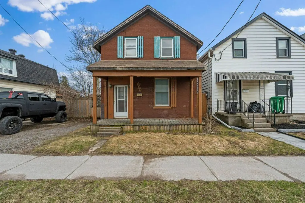 239 Lake ST, Peterborough, ON K9J 2H5