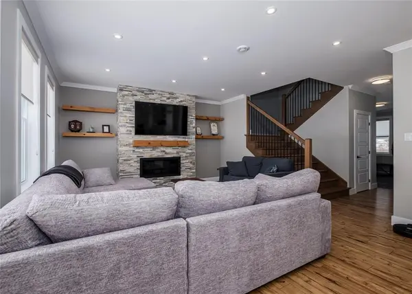 382 Back Line, Goulds, NL A1S 1A4