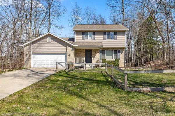 7545 Herbst RD, Genoa Township, MI 48114