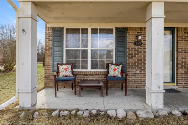 41973 Milton DR, Van Buren Charter Township, MI 48111