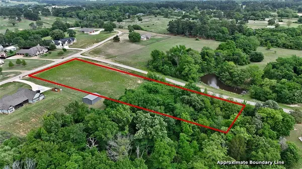 Lt 173 Lago Vista Drive, Athens, TX 75751