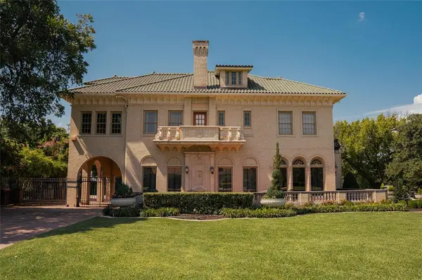 1001 Elizabeth Boulevard, Fort Worth, TX 76110