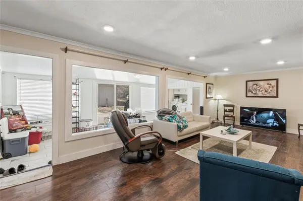 400 W Cayuga Drive, Athens, TX 75751