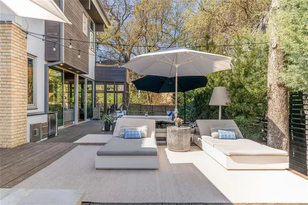 830 Kessler Woods Trail, Dallas, TX 75208