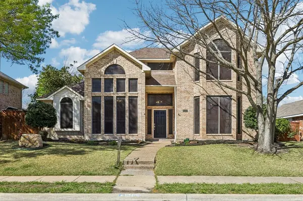 8709 Bayshore Lane, Rowlett, TX 75088