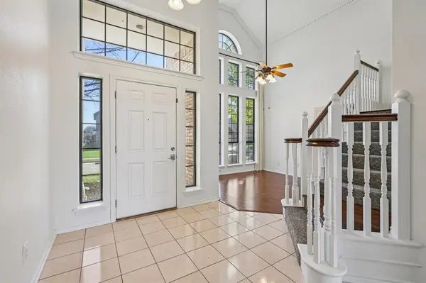 8709 Bayshore Lane, Rowlett, TX 75088