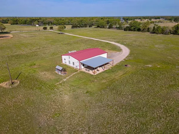 15301 County Road 4018, Kemp, TX 75143