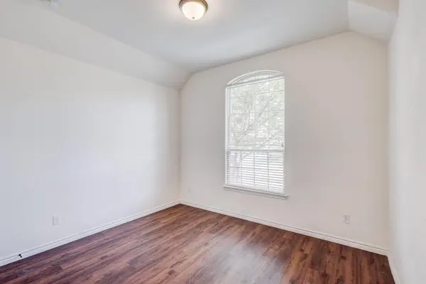 712 Lake Sierra Way, Little Elm, TX 75068