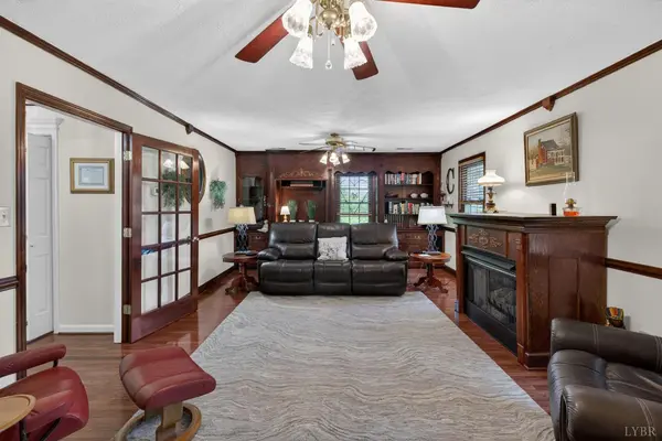 185 Clearview CIR, Rustburg, VA 24588